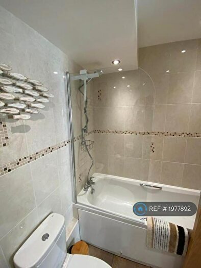 1 Bedroom Penthouse To Rent In Marine Parade, Worthing, BN11