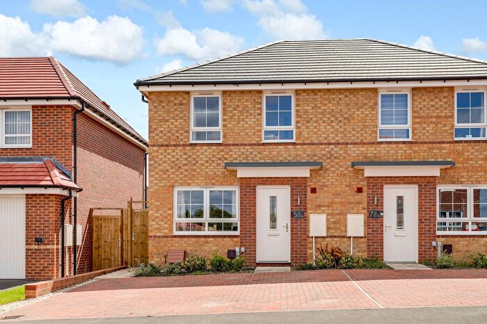 3 Bedroom Semi-Detached House For Sale In River Otter Holt, Sutton-In-Ashfield, NG17