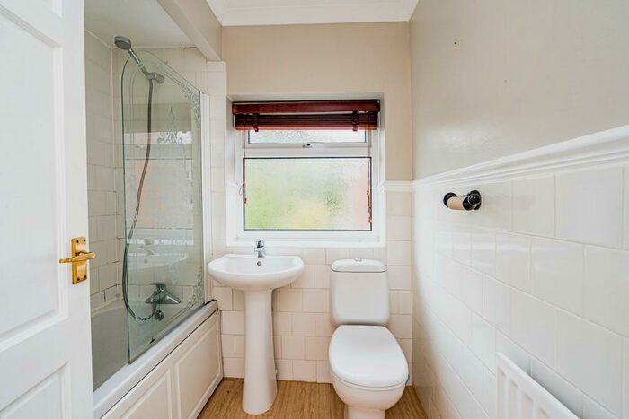 3 Bedroom Semi-Detached House For Sale In Waverley Crescent, Romsley, Halesowen, B62