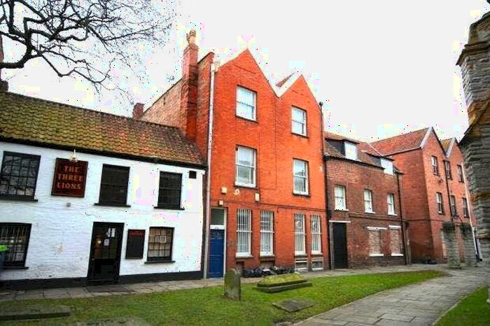 1 Bedroom Flat To Rent In High Street, Bridgwater, TA6