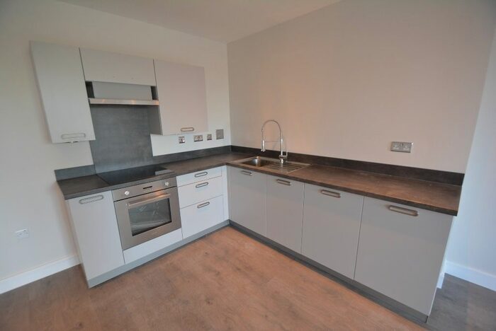 2 Bedroom Flat To Rent In Park Road, City Centre, Peterborough, PE1