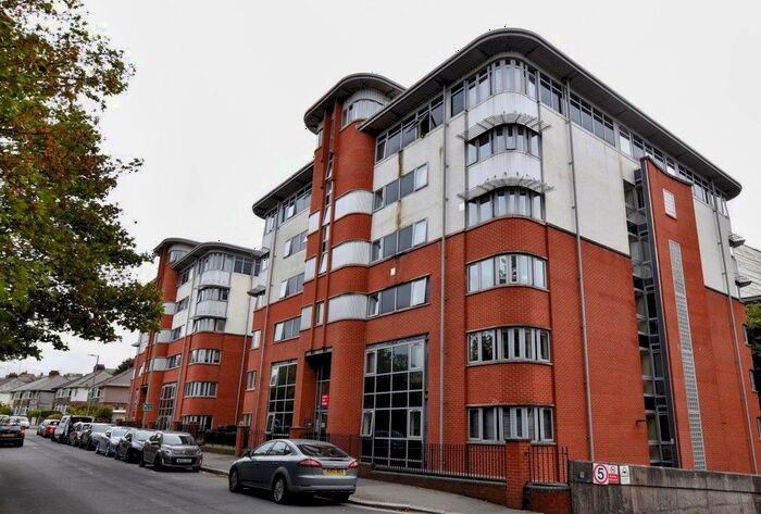 1 Bedroom Studio To Rent In Central Park Avenue, Mutley, Plymouth, PL4