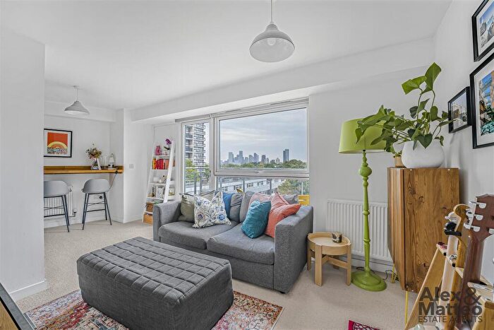 1 Bedroom Flat For Sale In Marine Street, Bermondsey, SE16
