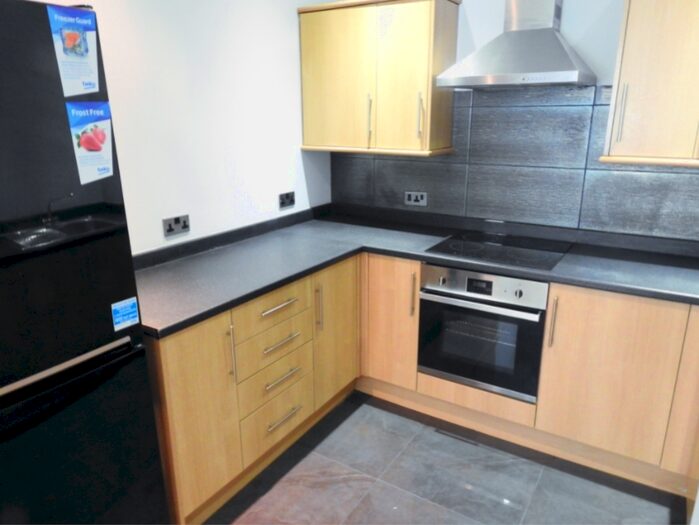 1 Bedroom Apartment To Rent In The Dock House, Dock Street, HU1
