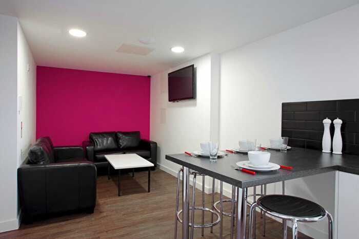 1 Bedroom Apartment For Sale In Hands Off Liverpool Property Investment, Central Liverpool – % Net Rental Yields | Fully Managed Opportunity, L6 - Photo 5