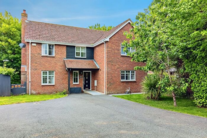 5 Bedroom Detached House For Sale In Bakehouse Close, Benwick, March, PE15