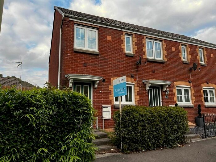 2 Bedroom Property To Rent In Mill Court, Hafodyrynys, Crumlin, NP11