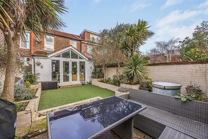 3 Bedroom Terraced House For Sale In Empshott Road, Southsea, PO4