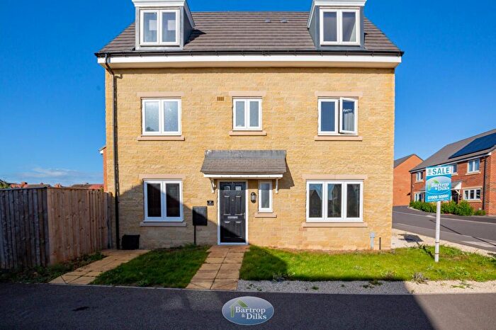 4 Bedroom Detached House For Sale In Hodding Road, Hodthorpe, S80