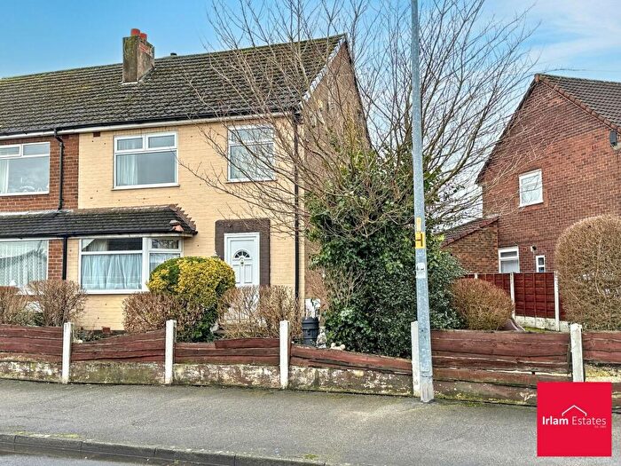 3 Bedroom Semi-Detached House For Sale In School Lane, Irlam, M44