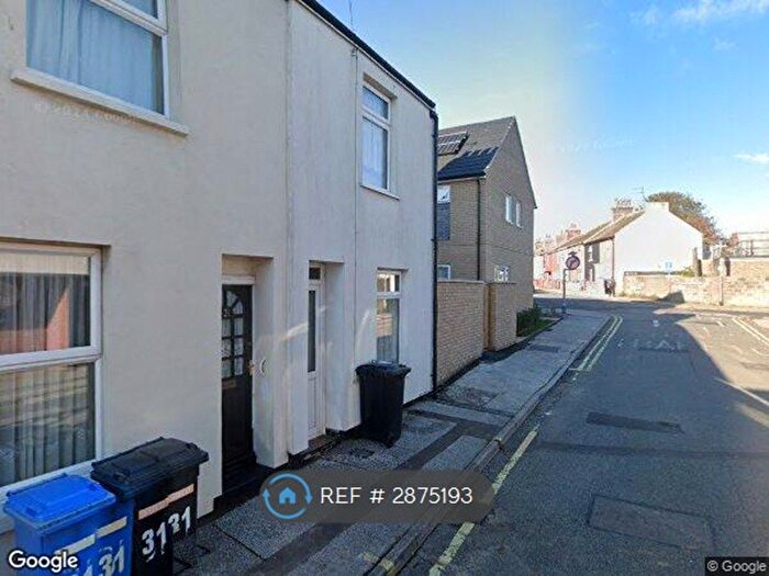3 Bedroom Terraced House To Rent In Police Station Road, Lowestoft, NR32