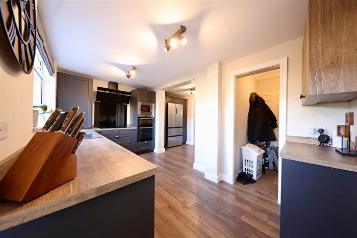 2 Bedroom Terraced House For Sale In Camborne Grove, Hull, HU8