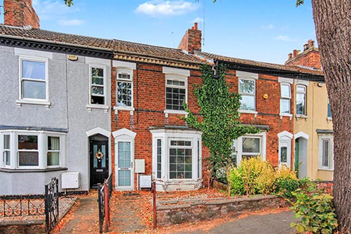 4 Bedroom Town House For Sale In Midland Road, Wellingborough, NN8