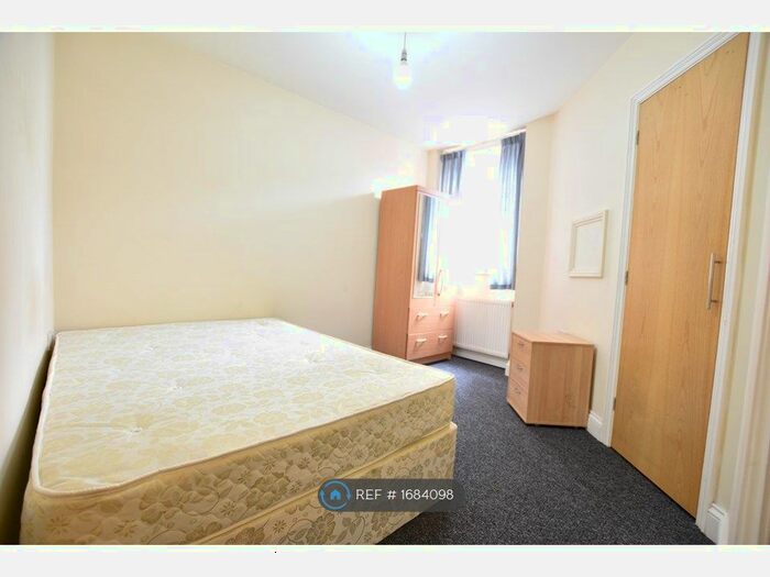 1 Bedroom Flat To Rent In T L House, Luton, LU1
