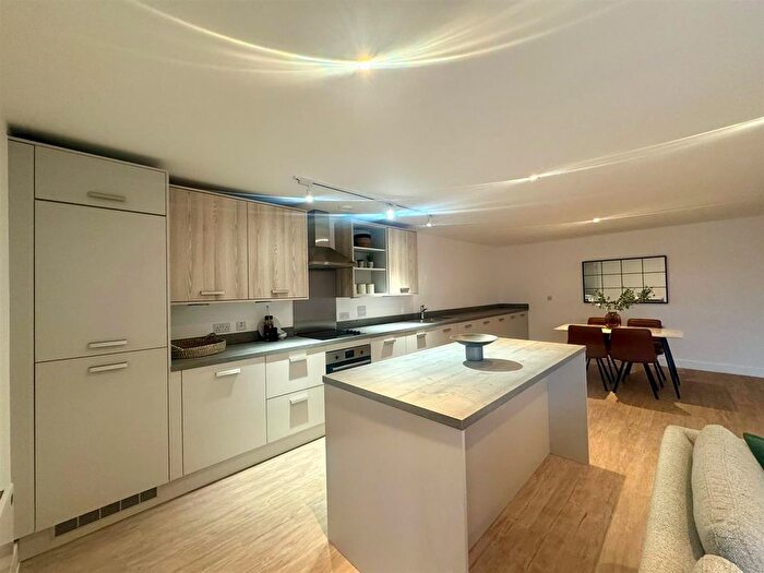 1 Bedroom Flat To Rent In Bradford Street, Birmingham, B12