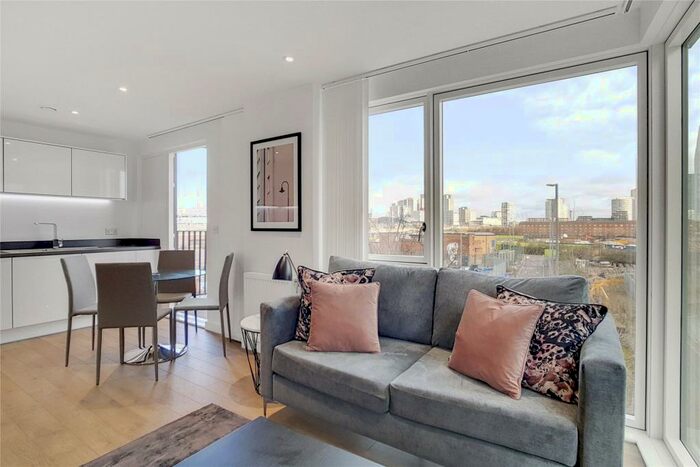 1 Bedroom Flat To Rent In Legacy Wharf London, E15