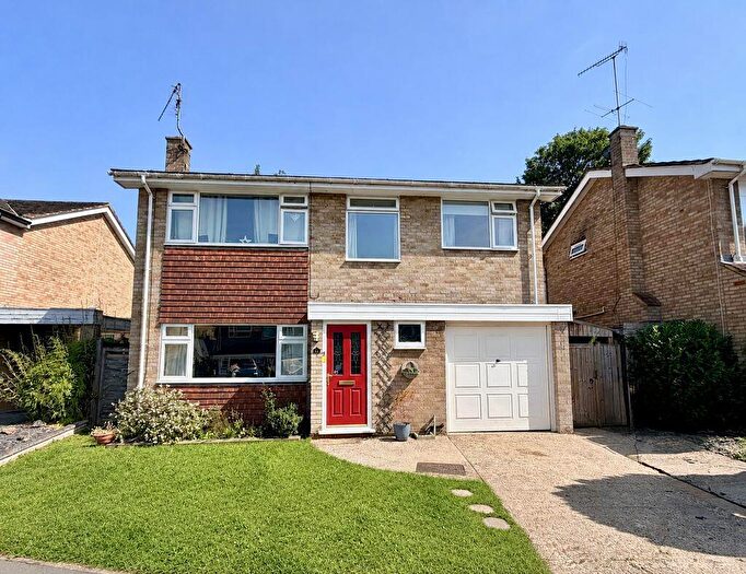 4 Bedroom Detached House For Sale In Wooburn Green - Tastefully Extended, HP10
