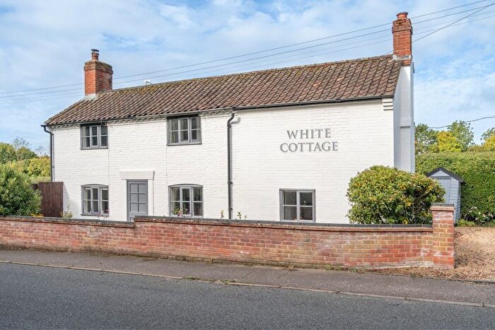 3 Bedroom Cottage For Sale In Kirstead Green, Kirstead, NR15