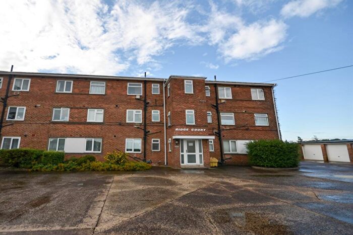 2 Bedroom Flat For Sale In Ridge Court, Hazlerigg, NE13