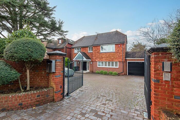 5 Bedroom Detached House For Sale In Dyke Road Avenue, Hove, BN3