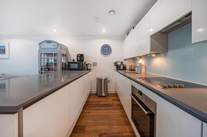 2 Bedroom Apartment To Rent In Seren Park Gardens, Blackheath, Greenwich, London, SE3