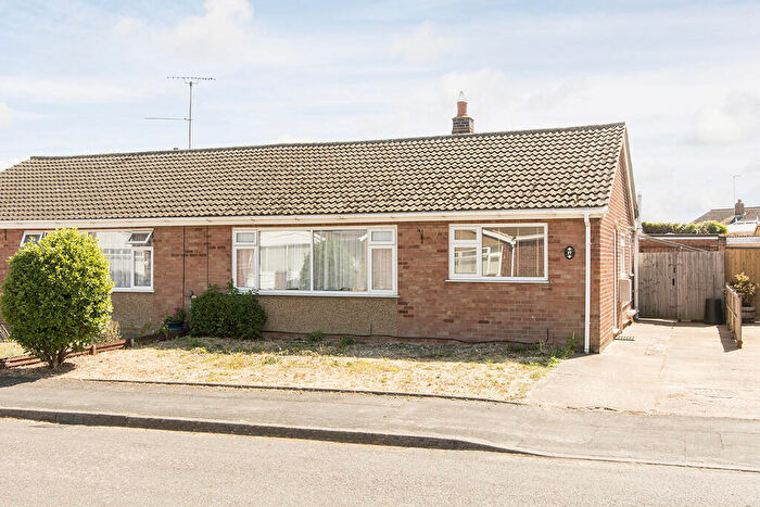 2 Bedroom Semi-Detached Bungalow For Sale In Balfour Gardens, Market Harborough, LE16