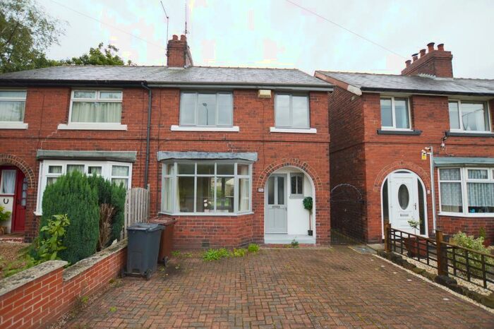 3 Bedroom Semi-Detached House To Rent In Rotherham Road, Beighton, S20