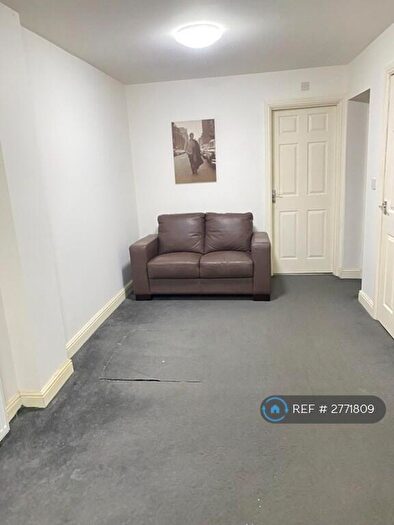 2 Bedroom Flat To Rent In Sheffield, Sheffield, S1