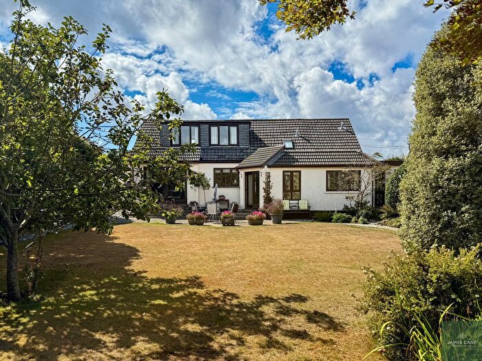4 Bedroom Detached House For Sale In Trewedna Lane, Perranwell Station, TR3