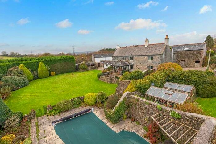 5 Bedroom Detached House For Sale In Avonwick, South Brent, TQ10