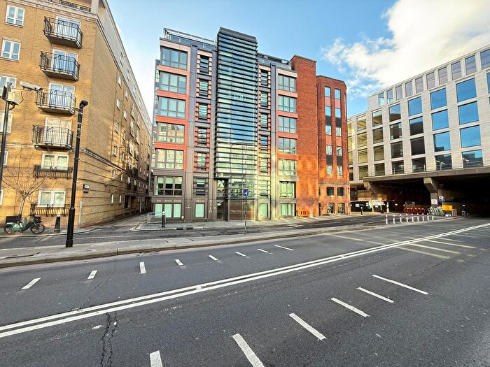 Studio To Rent In High Timber Street, London, EC4V