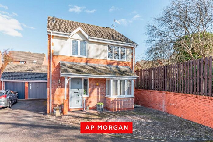 3 Bedroom Detached House For Sale In Kite Lane, Brockhill, Redditch, Worcestershire, B97