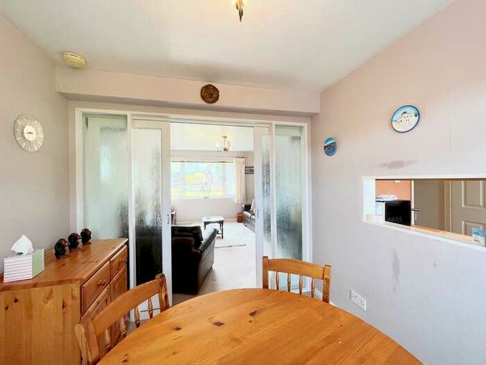 3 Bedroom Semi Detached House For Sale In 49 Calder Drive, Kendal, LA9