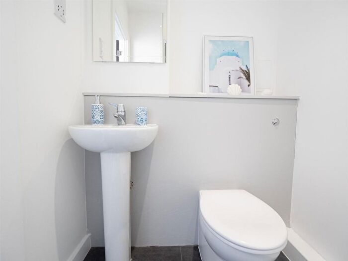 1 Bedroom Flat To Rent In York Street, Sheffield, S1