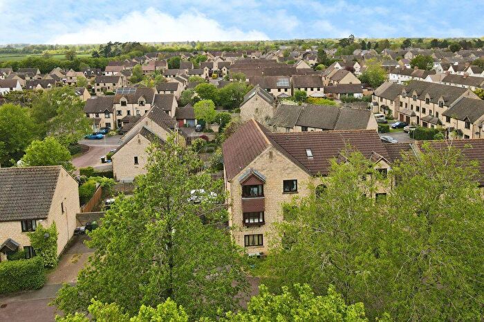 1 Bedroom Flat For Sale In Hanstone Close, Cirencester, Gloucestershire, GL7