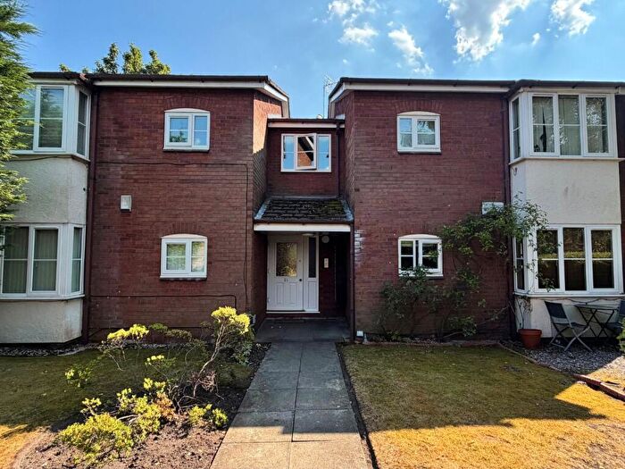 1 Bedroom Apartment To Rent In Whitehall Road, Didsbury, Manchester, M20