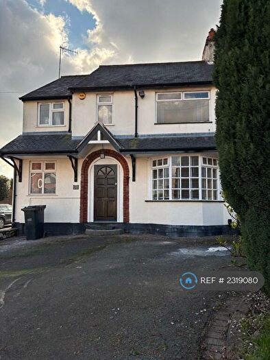 4 Bedroom Semi-Detached House To Rent In Bower Lane, Brierley Hill, DY5