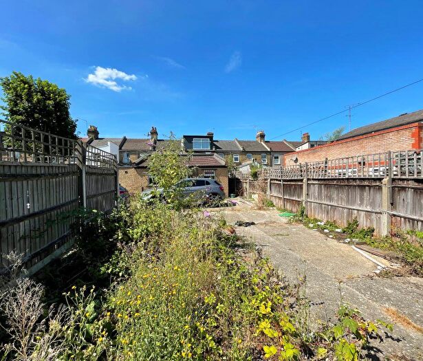 1 Bedroom Land For Sale In B Woodhouse Road, Leytonstone, London, E11