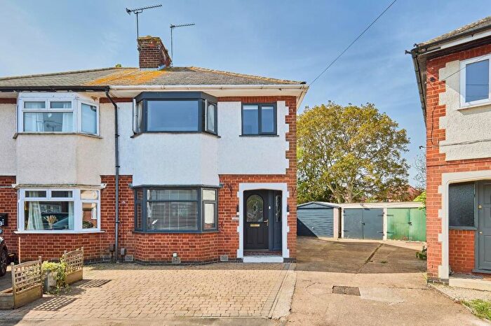 3 Bedroom House For Sale In Willoughby Place, Hillmorton, Rugby, CV22