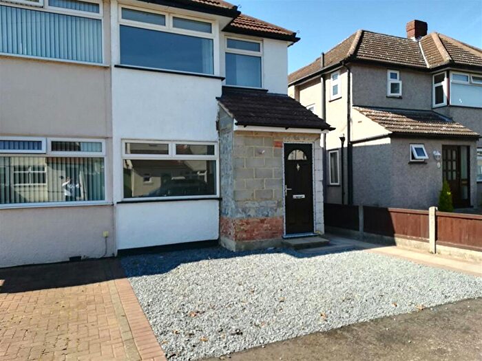 Property To Rent In Lancaster Drive, Hornchurch, RM12