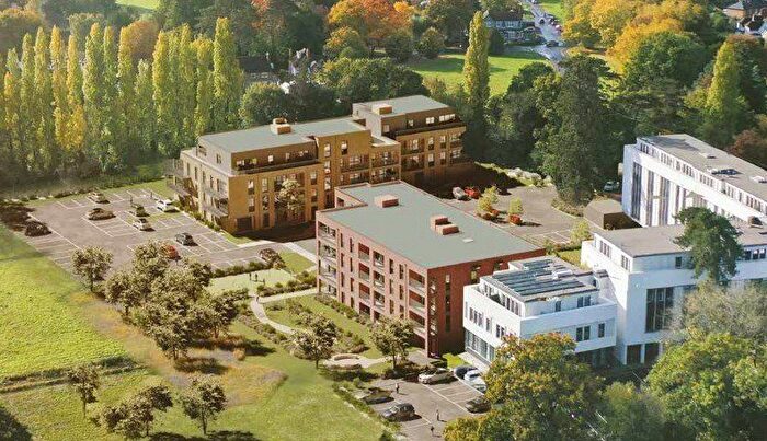 1 Bedroom Flat For Sale In Heathside House, Esher, Surrey, KT10