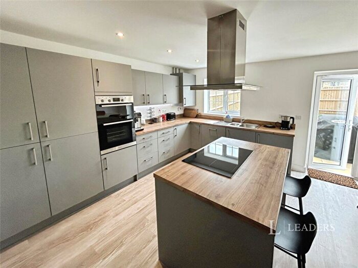4 Bedroom Terraced House To Rent In Monarch Terrace, Stamford, Lincolnshire, PE9