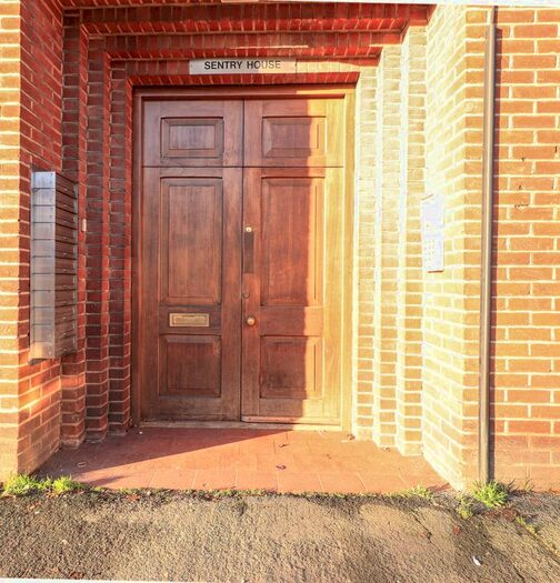 Studio To Rent In Frimley Road, Camberley GU15