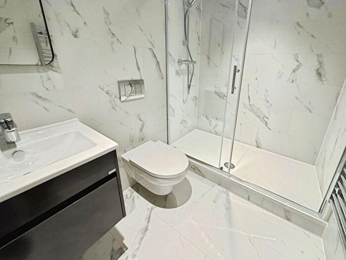 1 Bedroom Flat To Rent In Kenton Road, Harrow, HA3