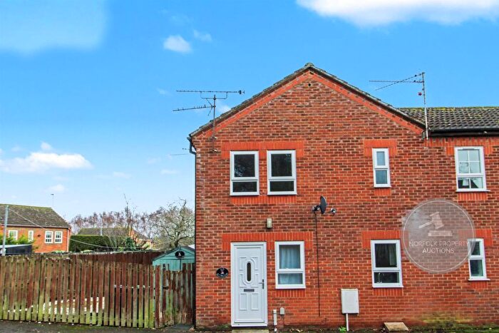 1 Bedroom Terraced House For Sale In Elvington, King's Lynn, PE30