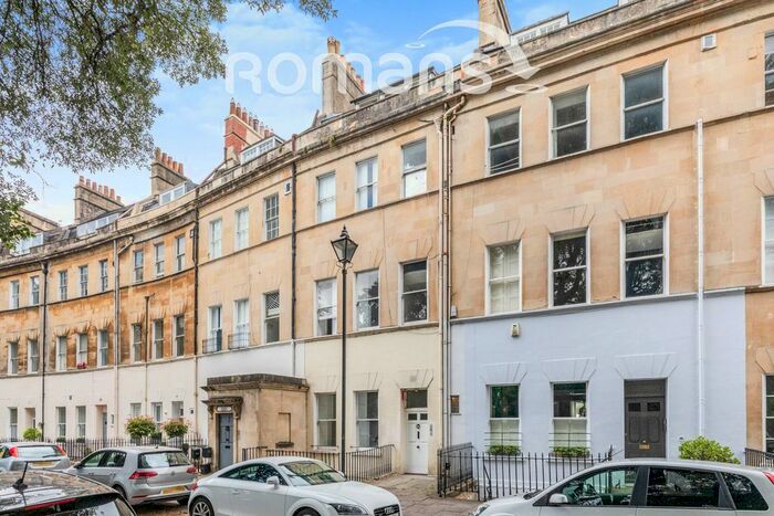 1 Bedroom Flat To Rent In Grosvenor Place, Larkhall, Bath, BA1