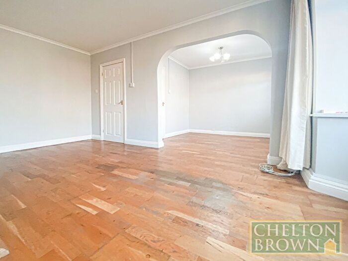 2 Bedroom Bungalow For Sale In Yelvertoft Road, Kingsthorpe, Northampton, NN2