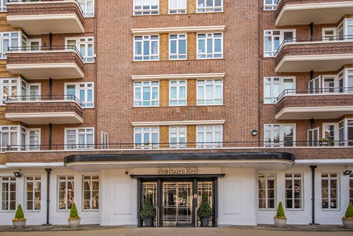 1 Bedroom Flat To Rent In Portsea Place, Hyde Park Estate, London, W2