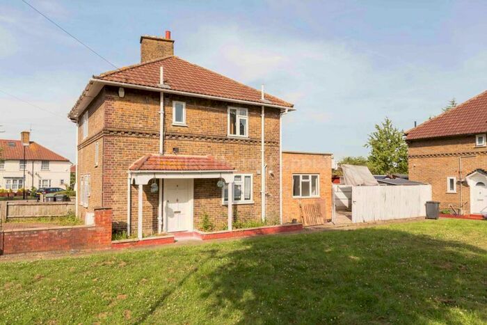 4 Bedroom House To Rent In Stockton Road, Tottenham, N17