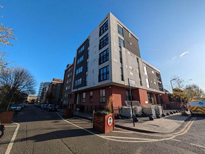 1 Bedroom Flat To Rent In Zetland Apartments, Stean Street, E8